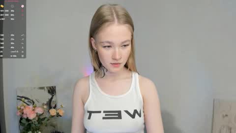 Snapshot of melodievejar chatting on 02/03/26, 06:40 melodievejar online show from 02/03/26, 06:40