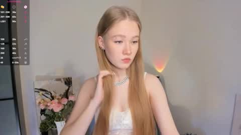 Snapshot of melodievejar chatting on 02/16/26, 04:08 melodievejar online show from 02/16/26, 04:08