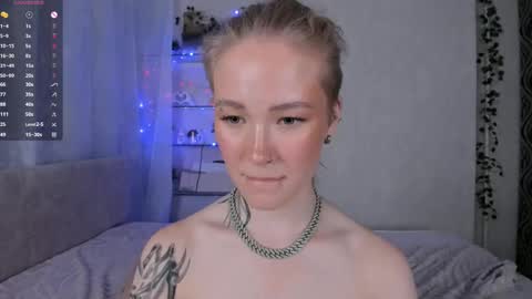 Snapshot of melodievejar chatting on 05/31/26, 06:09 melodievejar online show from 05/31/26, 06:09