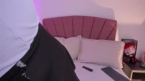  Leslie  online show from 01/08/26, 11:23