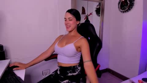 melody online show from 12/22/25, 10:29