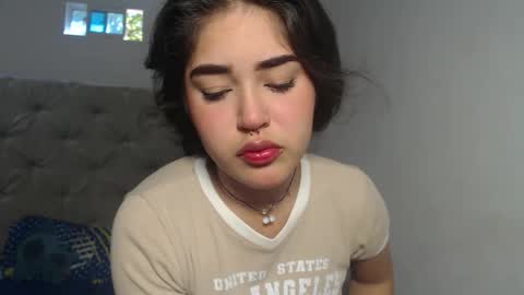 melody phillips online show from 11/05/25, 03:34