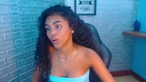 I AM MELODY online show from 02/08/25, 05:50