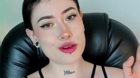 Snapshot of melody_suarez chatting on 01/29/25, 07:53 MELODY online show from 01/29/25, 07:53