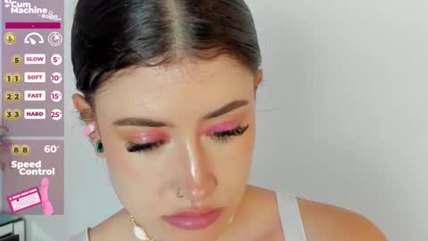 Snapshot of melody_suarez chatting on 02/24/25, 01:35 MELODY online show from 02/24/25, 01:35