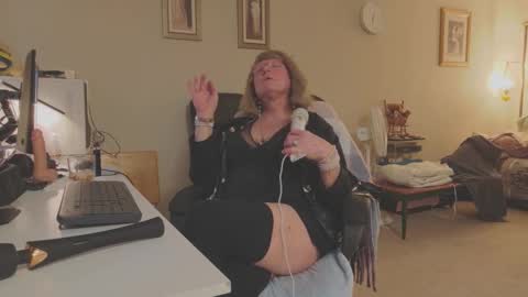 Melody online show from 02/28/26, 05:25