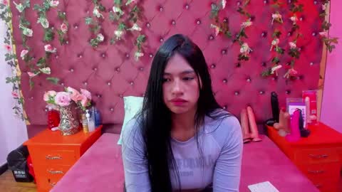 Snapshot of melodysmithass chatting on 09/25/25, 02:48 Melodysmithass online show from 09/25/25, 02:48