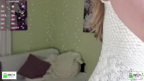 Melody My schedule this week  Wednesday Thursday Sunday online show from 01/18/26, 02:54