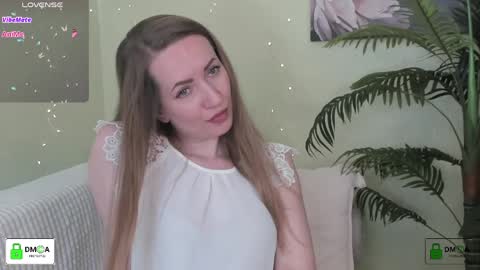 Melody My schedule this week  Wednesday Thursday Sunday online show from 04/09/26, 01:05