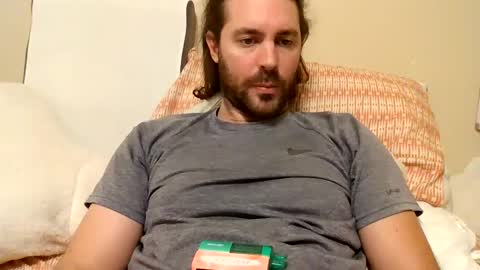 Snapshot of melxiss chatting on 09/15/25, 03:06 melxiss online show from 09/15/25, 03:06