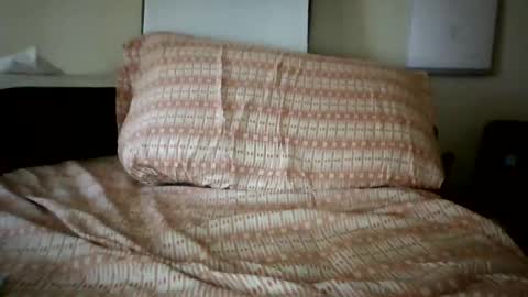 Snapshot of melxiss chatting on 10/02/25, 07:10 melxiss online show from 10/02/25, 07:10