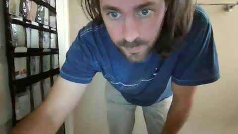 Snapshot of melxiss chatting on 11/21/25, 08:40 melxiss online show from 11/21/25, 08:40