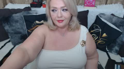 melyssamilfxxx online show from 05/04/26, 03:13