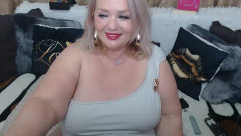 melyssamilfxxx online show from 05/23/26, 02:50