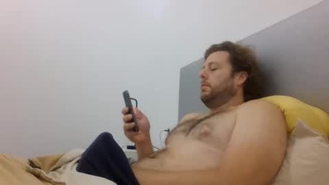 memo20cm online show from 09/24/25, 05:44