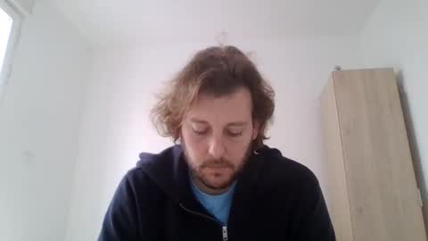 memo20cm online show from 12/05/25, 12:47