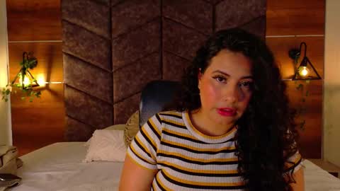 Snapshot of memphiswilliams chatting on 09/15/25, 02:44 Memphis Williams online show from 09/15/25, 02:44