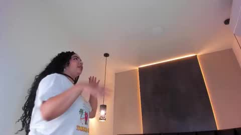  Memphis Williams  online show from 12/15/25, 02:49