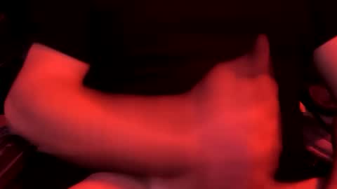 Snapshot of men10_12_1983 chatting on 01/29/25, 07:11 men10_12_1983 online show from 01/29/25, 07:11