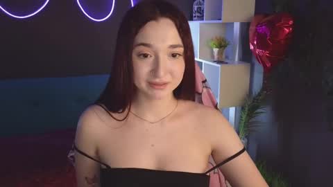 Snapshot of mencialo chatting on 03/06/25, 10:30 Mencialo online show from 03/06/25, 10:30