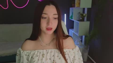 Snapshot of mencialo chatting on 10/12/25, 01:37 Mencialo online show from 10/12/25, 01:37