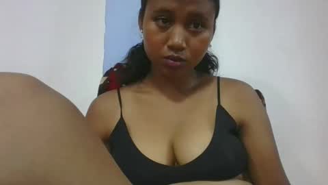 mendrika718601 online show from 03/05/26, 06:26