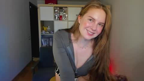 Flora  Next stream November 17th at 6  GMT online show from 03/27/26, 05:13