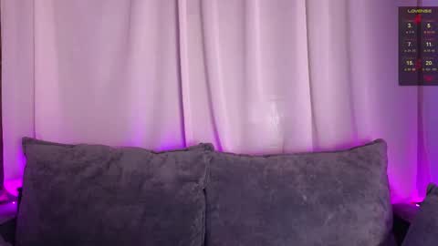 meow_mellie online show from 09/19/25, 01:51