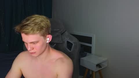 Mickey online show from 02/25/26, 03:54