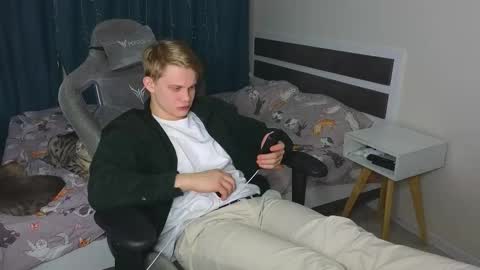 Mickey online show from 03/06/26, 10:28