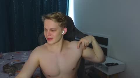 Mickey online show from 03/08/26, 05:00