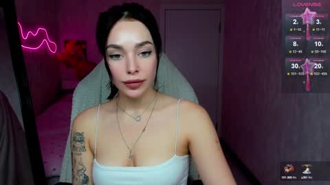 Megan online show from 12/09/24, 01:45