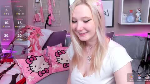 Snapshot of meowkakitty chatting on 02/17/25, 01:15 MeowkaKitty online show from 02/17/25, 01:15