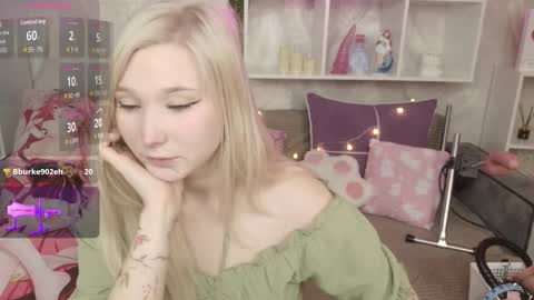 Snapshot of meowkakitty chatting on 11/27/25, 02:13 MeowkaKitty online show from 11/27/25, 02:13