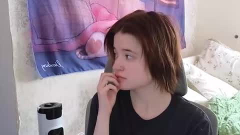 meowme online show from 10/07/25, 07:05