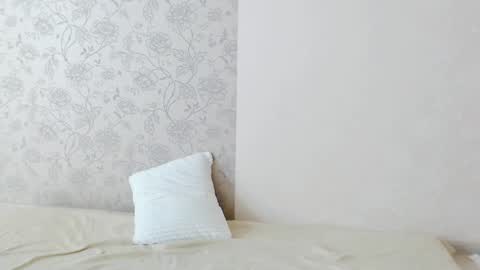 Snapshot of meowroslava chatting on 03/07/25, 01:18 meowroslava online show from 03/07/25, 01:18