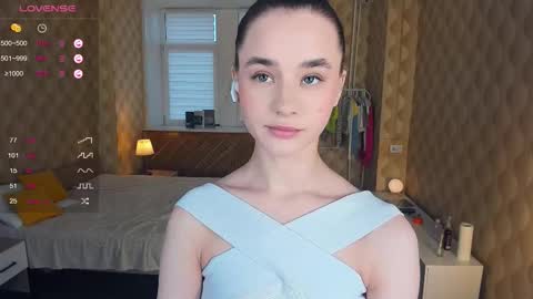 Julie online show from 10/31/25, 12:06