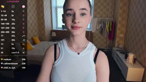 Julie online show from 11/23/25, 09:31