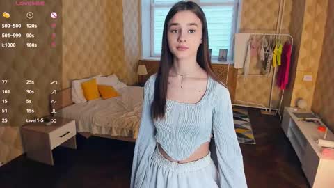 Julie online show from 01/09/26, 08:06