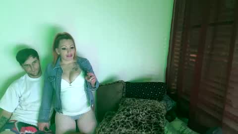 Snapshot of meowzers777 chatting on 12/15/24, 11:23 meowzers777 online show from 12/15/24, 11:23