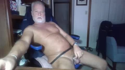 Snapshot of mer17013 chatting on 03/09/26, 11:03 mer17013 online show from 03/09/26, 11:03