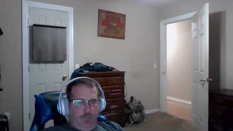 mercer1977 online show from 10/25/25, 01:57