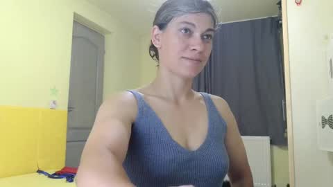 Miss Helena online show from 06/04/26, 06:14