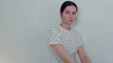 Snapshot of mercymanrriquez chatting on 03/01/26, 07:10 Miya online show from 03/01/26, 07:10