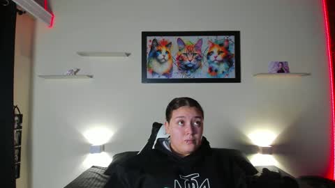 Snapshot of meredit_cristi23 chatting on 02/24/26, 05:05 CRISTI AND MEREDIT online show from 02/24/26, 05:05