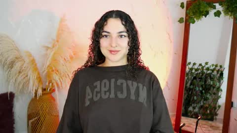 Merida Bell online show from 11/19/25, 10:54