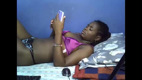 merlin_queen online show from 11/28/25, 06:38