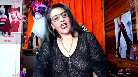 Snapshot of merlyna_goldens chatting on 01/22/25, 06:20 My next birthday is December 11th. online show from 01/22/25, 06:20