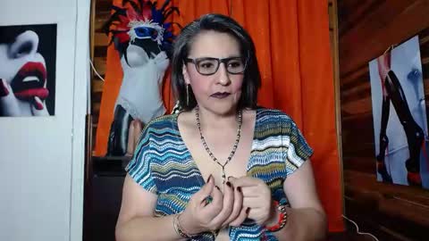 Snapshot of merlyna_goldens chatting on 01/28/25, 06:16 My next birthday is December 11th. online show from 01/28/25, 06:16