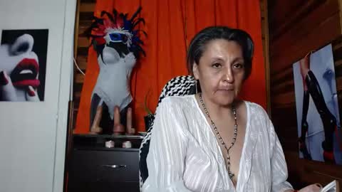 Snapshot of merlyna_goldens chatting on 02/07/25, 03:12 My next birthday is December 11th. online show from 02/07/25, 03:12